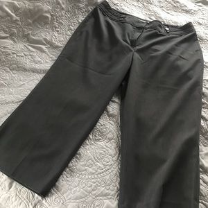 Dress barn Capri slacks